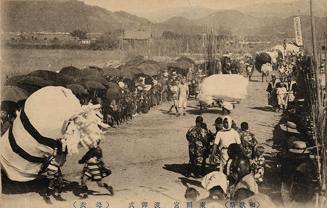 （和歌祭）東照宮　渡御式　（母衣）